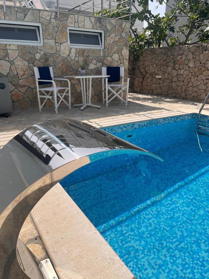 Villa Perla Baska Bagian luar foto