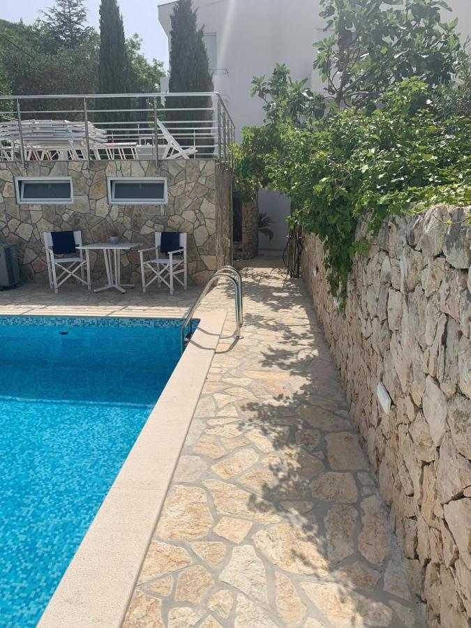 Villa Perla Baska Bagian luar foto