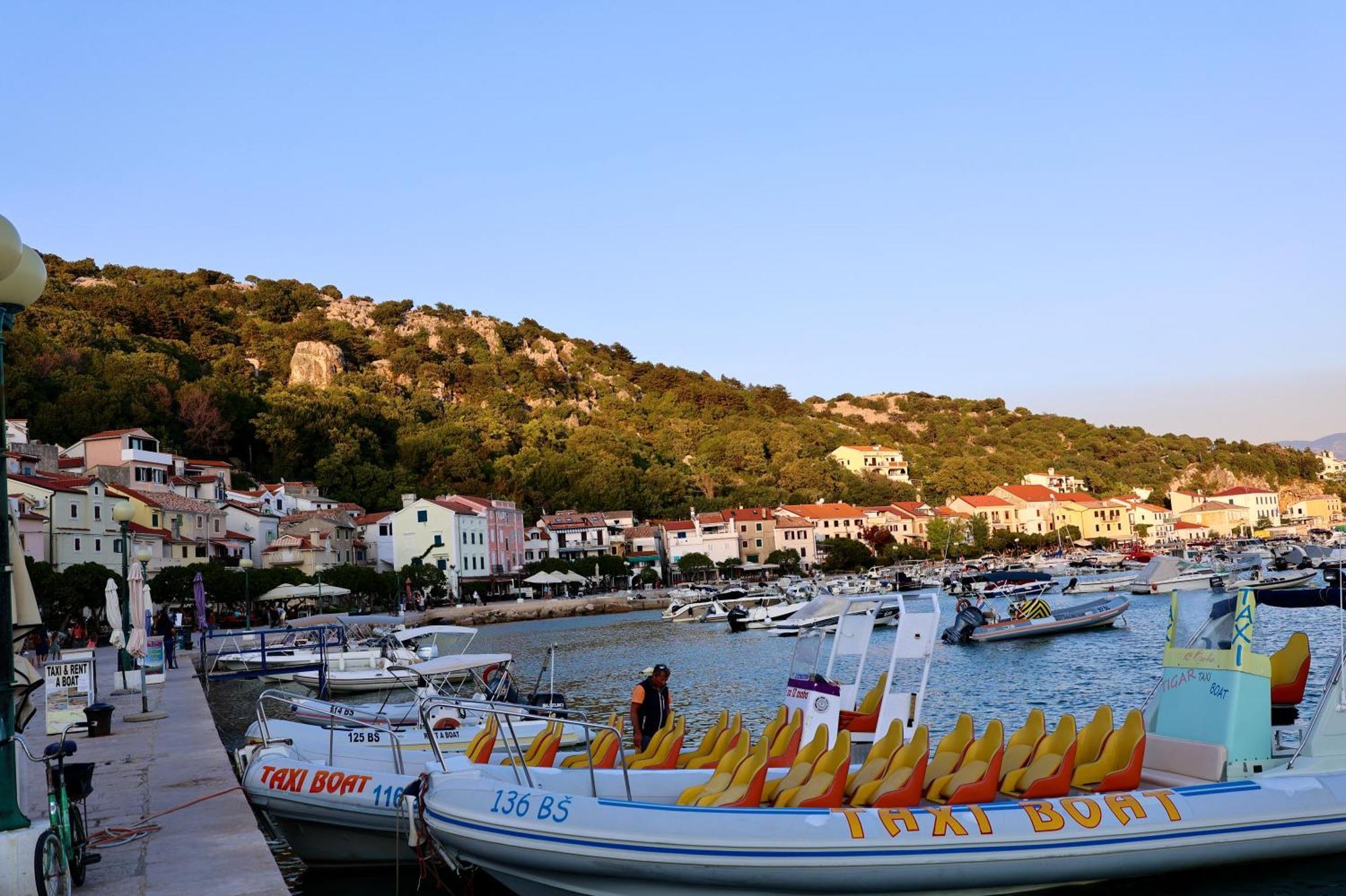 Villa Perla Baska Bagian luar foto