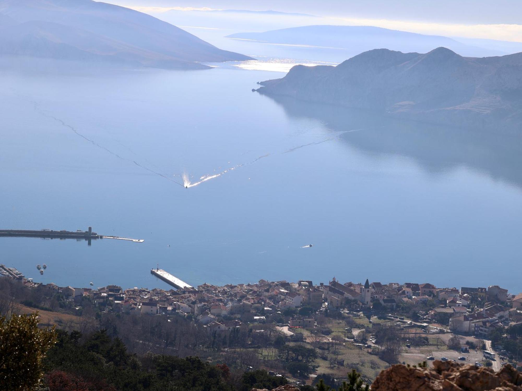 Villa Perla Baska Bagian luar foto